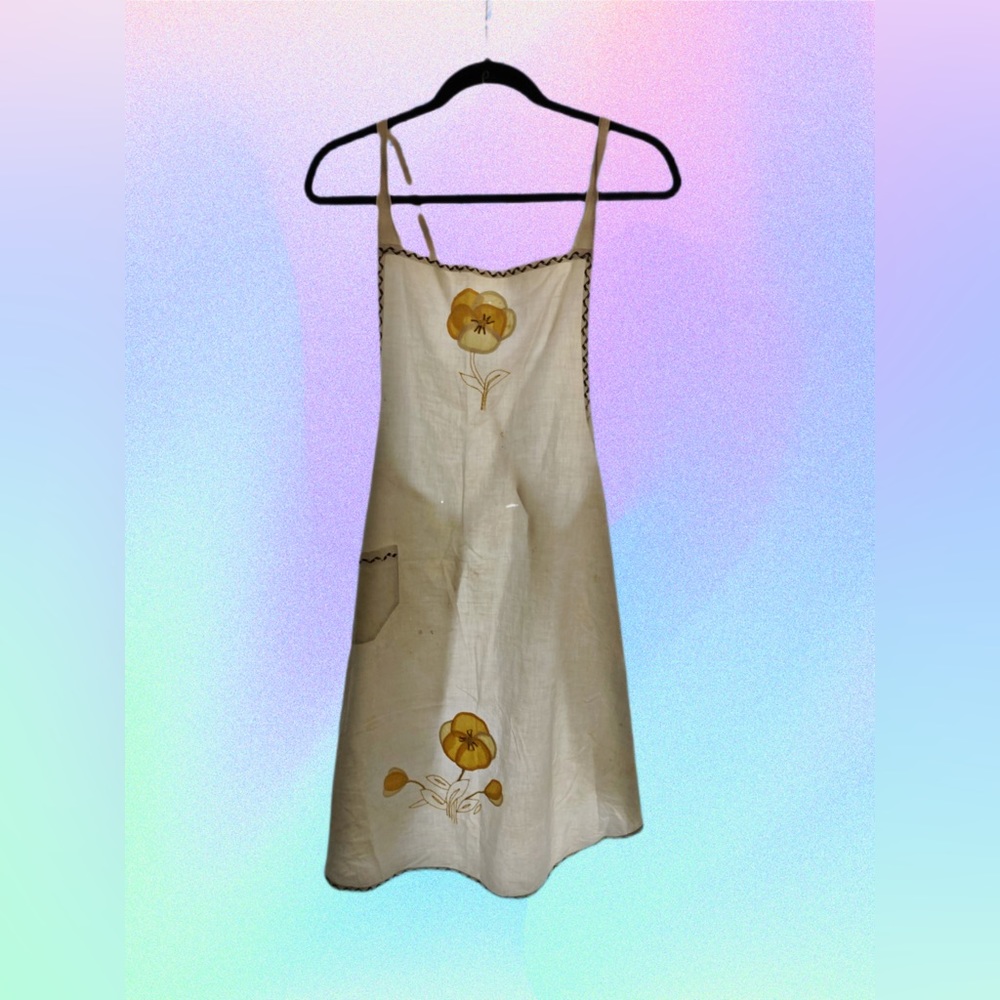Vintage 70s Apron - Picture 2 of 5